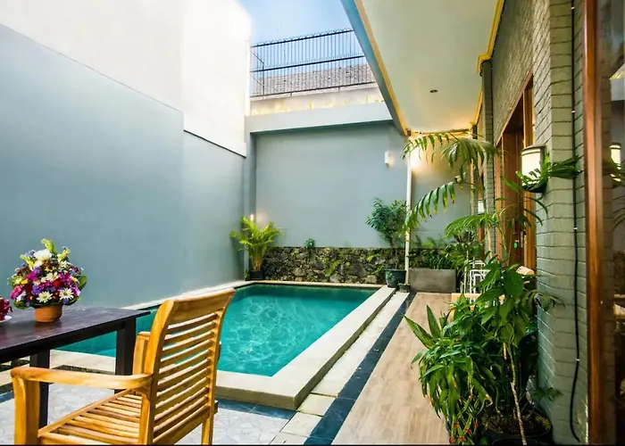 Ocean House/blue. By Walk To The Beach! 3*