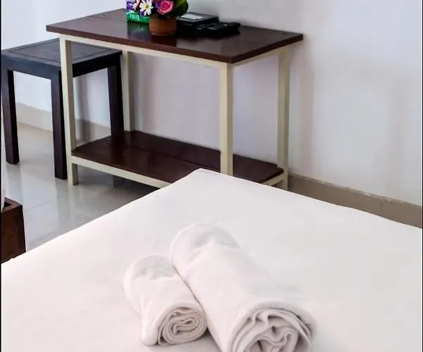 Ocean House/blue. By Walk To The Beach! Guest house Canggu (Bali)